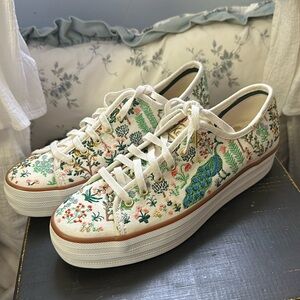 Keds Floral Embroidered Sneakers - White and Green